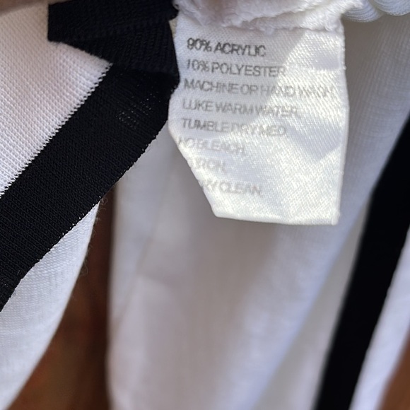 MISSLOOK White and Black Cardigan Sweater V-Neck Size 1X - Picture 10 of 10